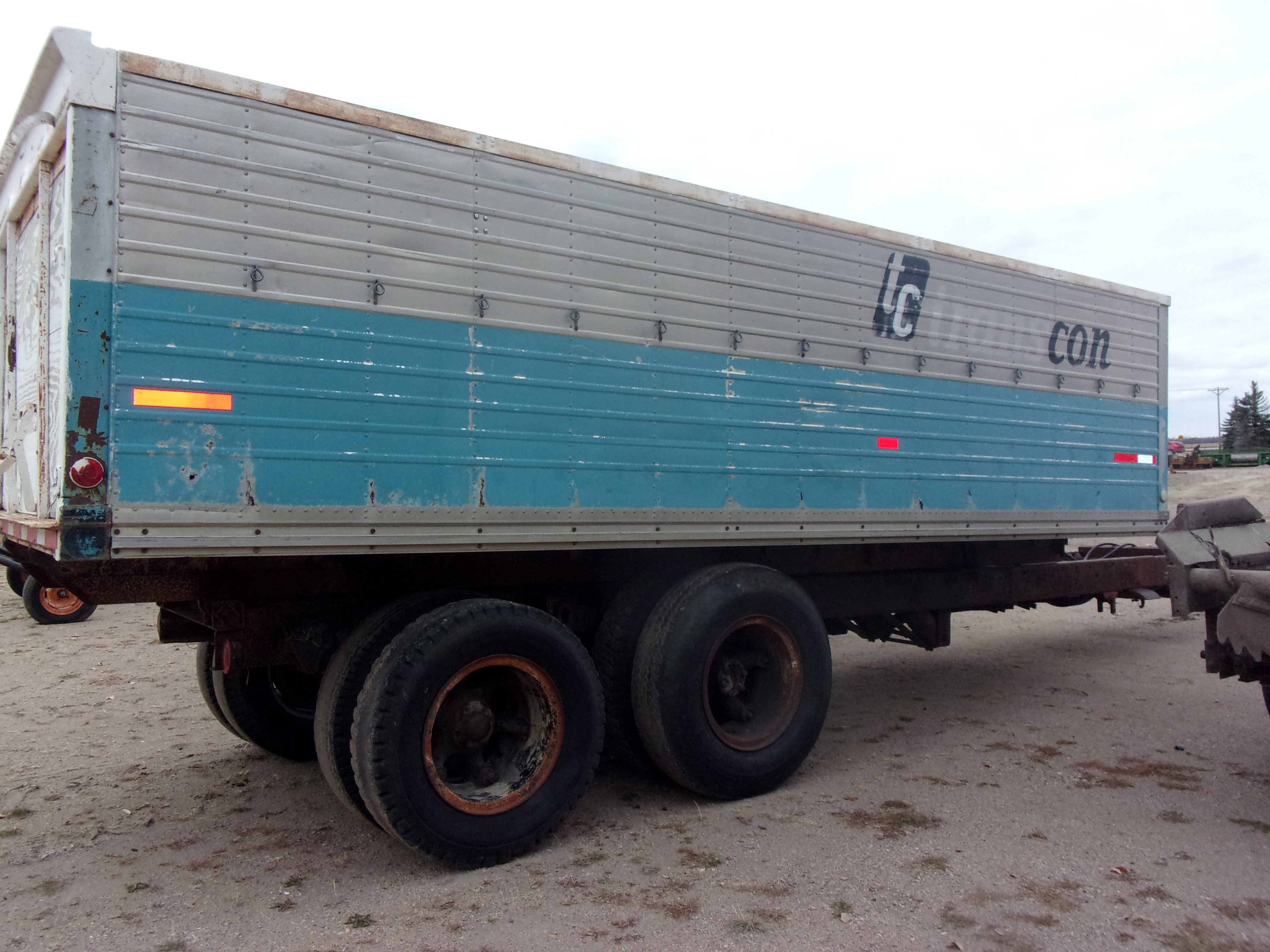 St Hilaire Machinery Auction Ron McKercher Auctioneers