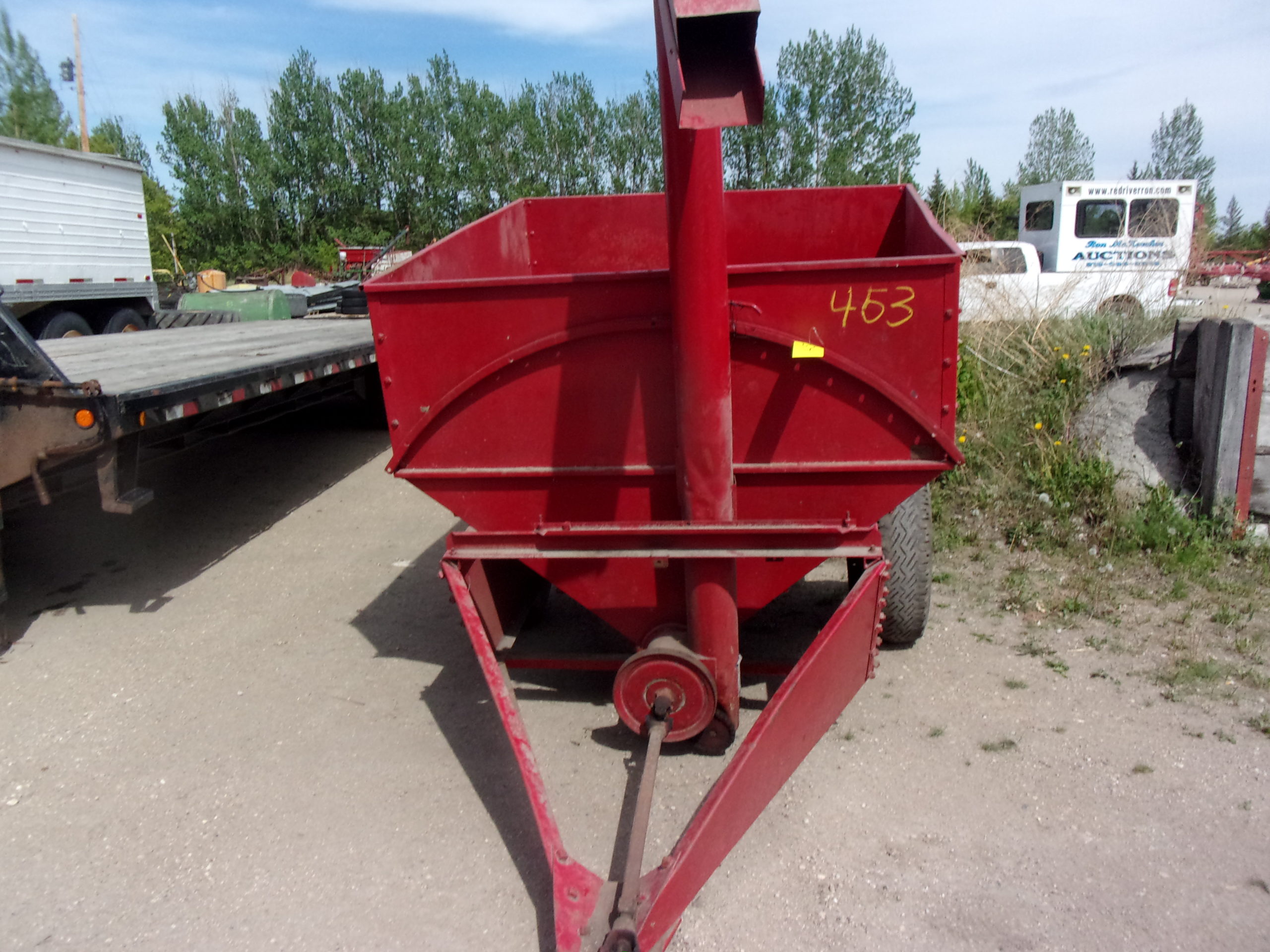 St Hilaire Machinery Auction Ron McKercher Auctioneers